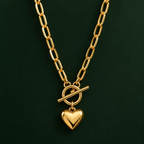 The Amora Necklace