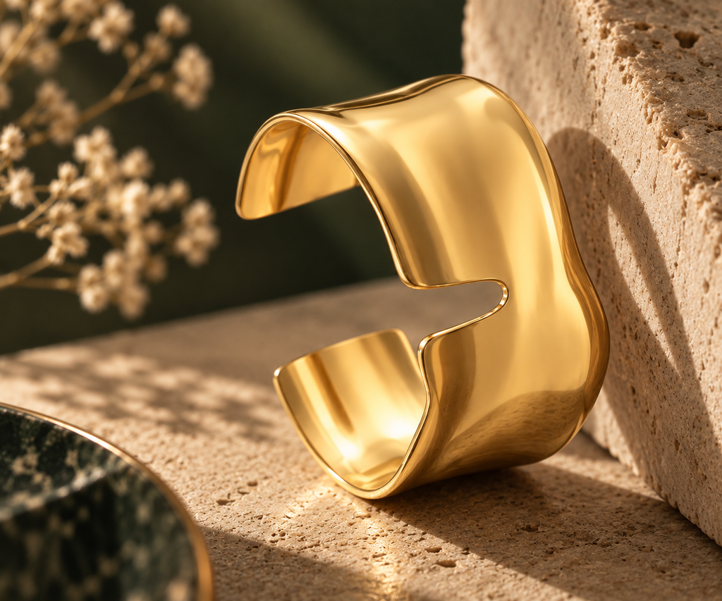 The Sorelle Cuff
