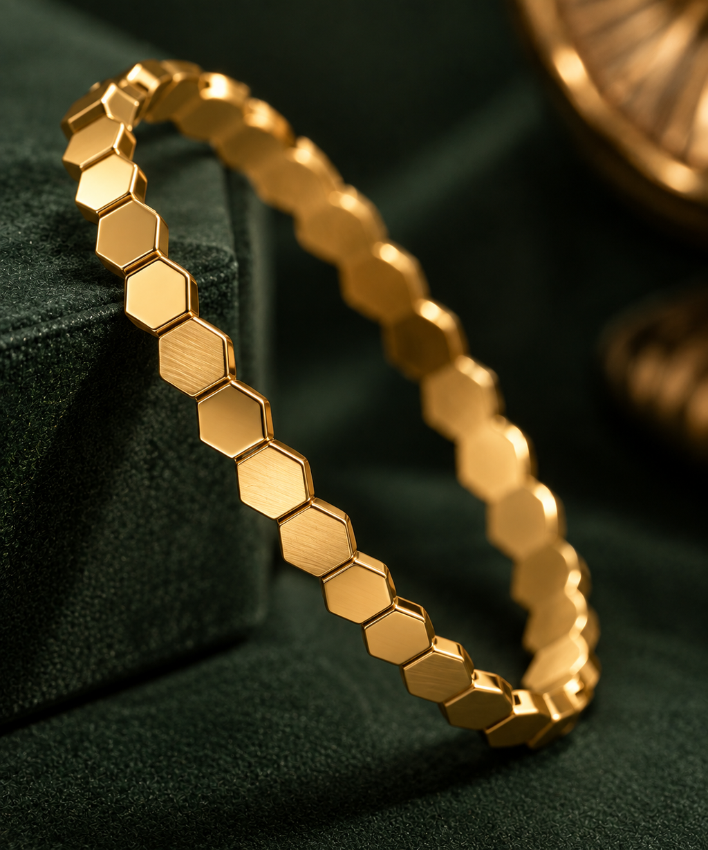 The Verona Bangle